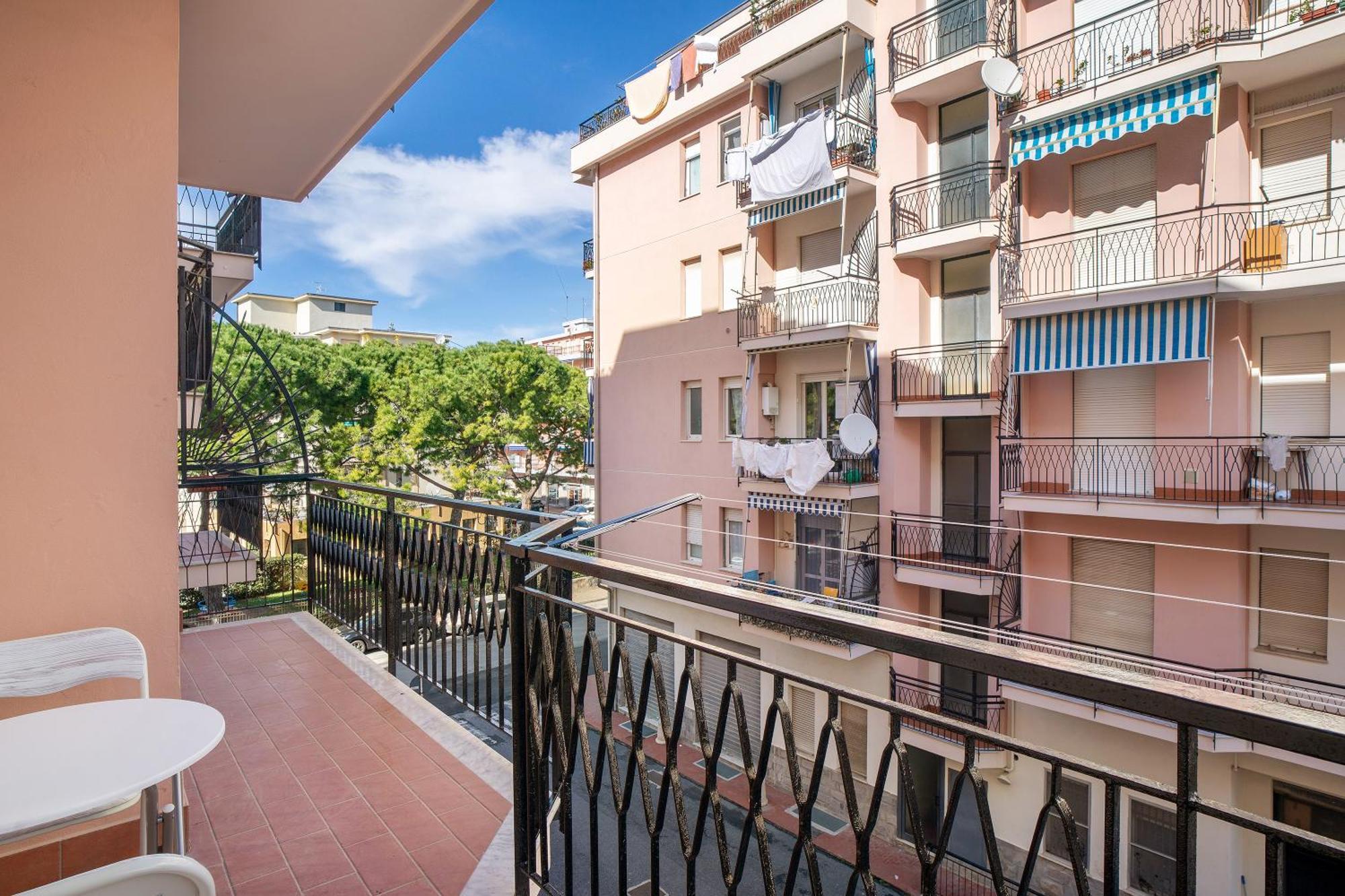 Appartamento La Casa Dei Nonni Albenga Esterno foto